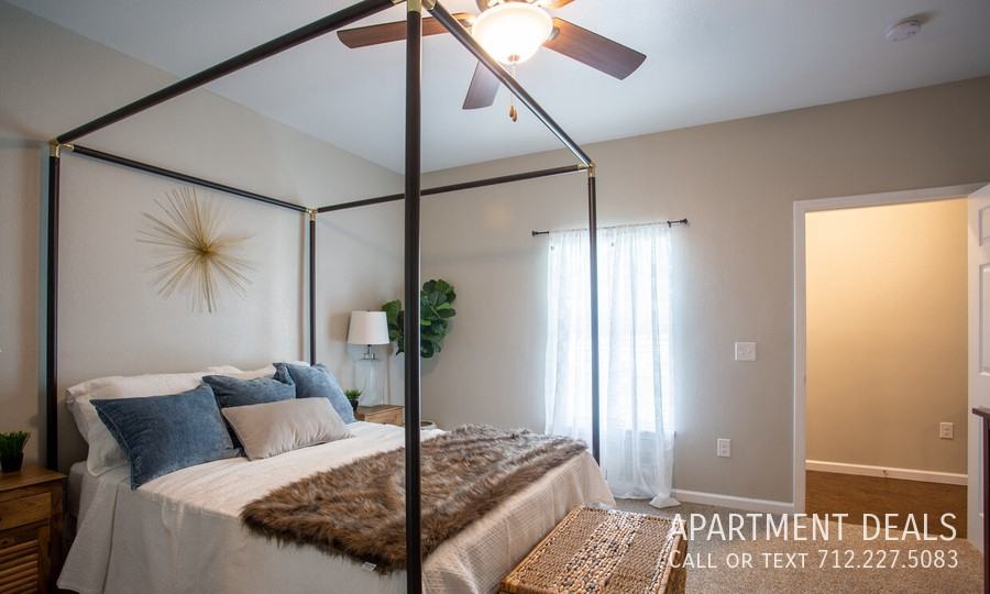 2561 95th St #4210 - Photo 6 of 25