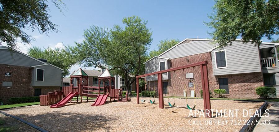 24186 Fm 1314 Rd #1201 - Photo 3 of 8