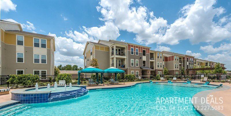 19227 Beechnut St #1354 - Photo 2 of 10