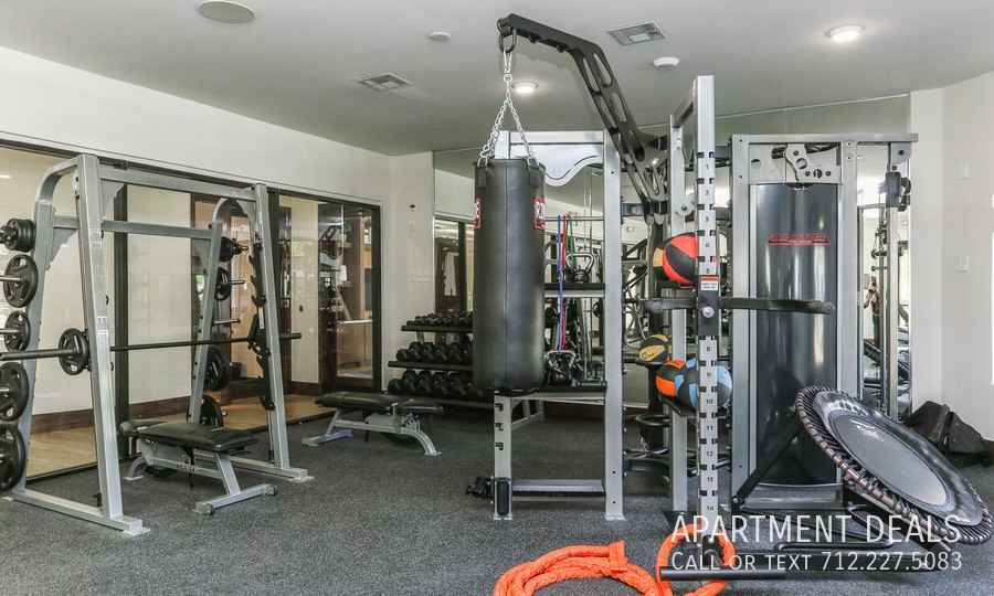 19008 Mission Park Dr #1398 - Photo 5 of 36