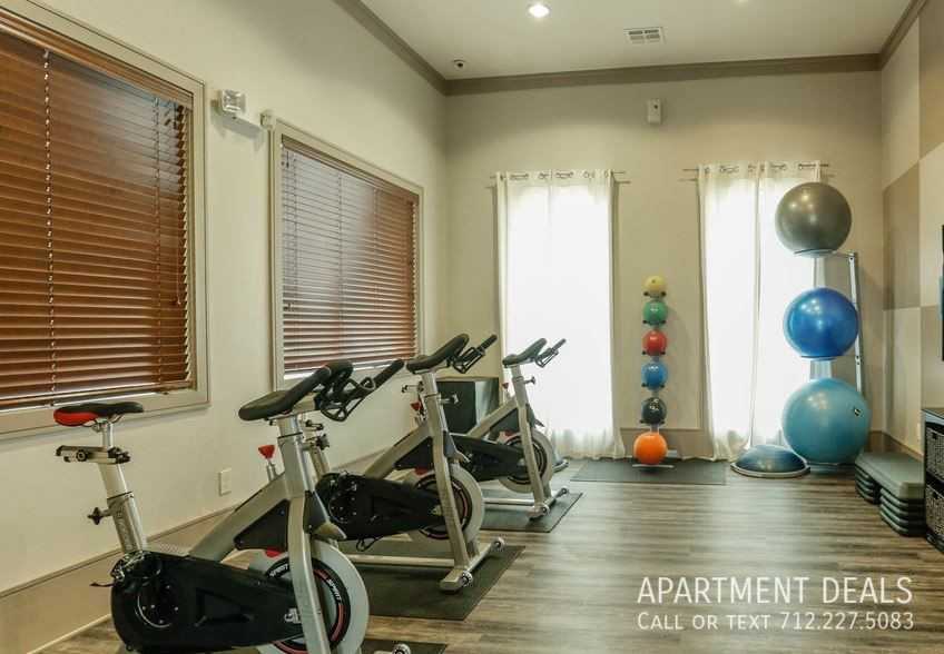 23606 Fm 1093 Rd #2568 - Photo 6 of 25