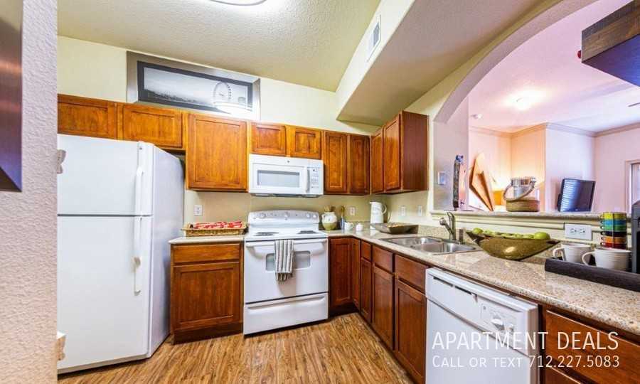 20906 Fm 1093 Rd #2576 - Photo 2 of 23