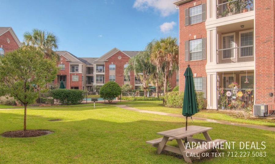 S Shaver St #4361 - Photo 6 of 7