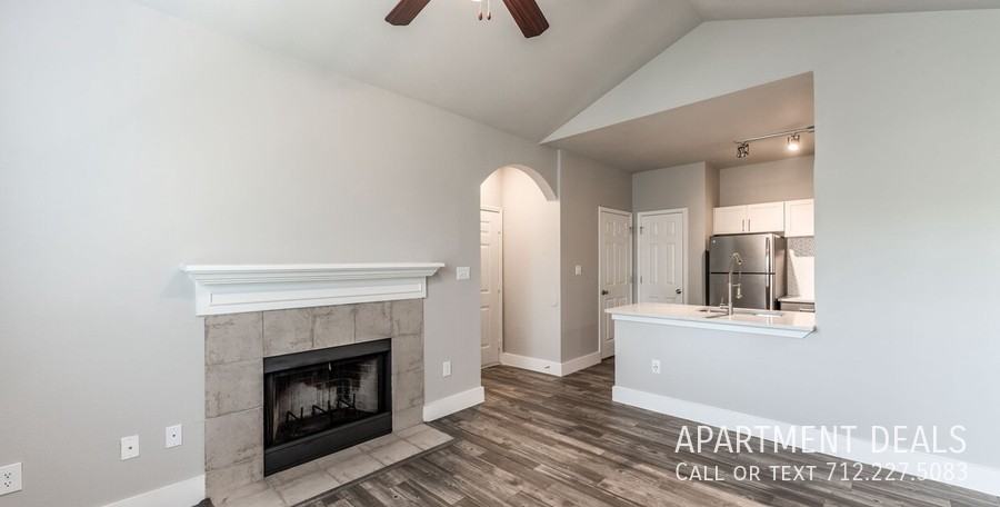 1481 Sawdust Rd #1390 - Photo 5 of 7