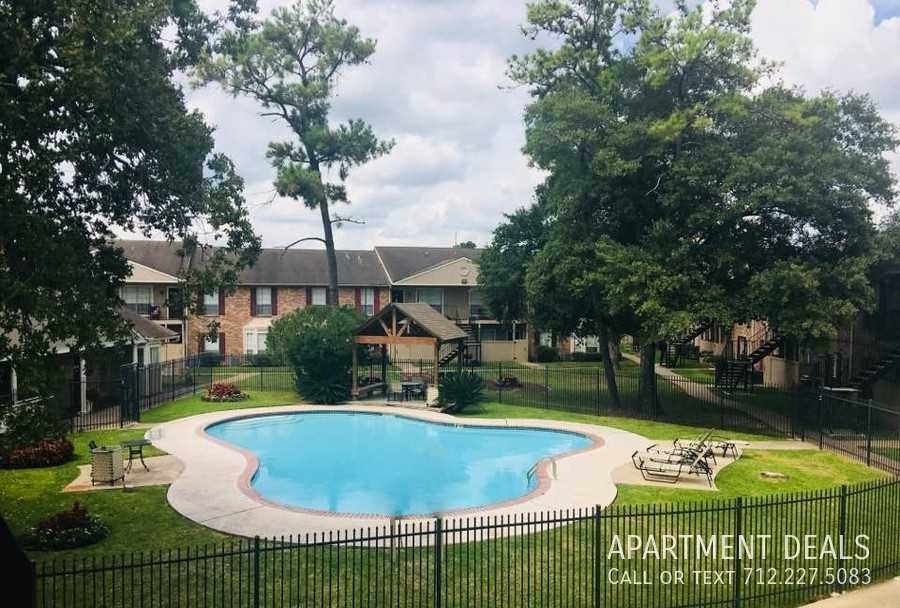 16421 Southampton Dr #3731