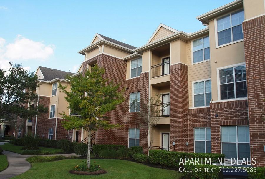 New Stafford Rd #1492 - Photo 3 of 34