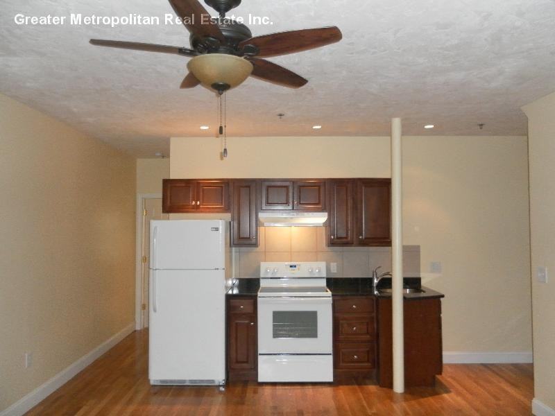 Medford St. & Fellsway #1 - Photo 2 of 9