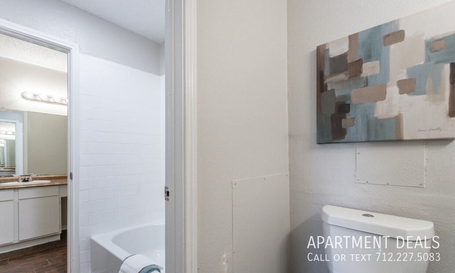 6607 Memorial Dr #2813