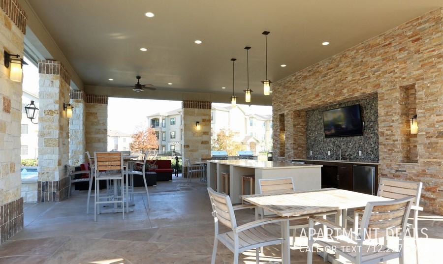 8633 Hufsmith Rd #1315 - Photo 5 of 50