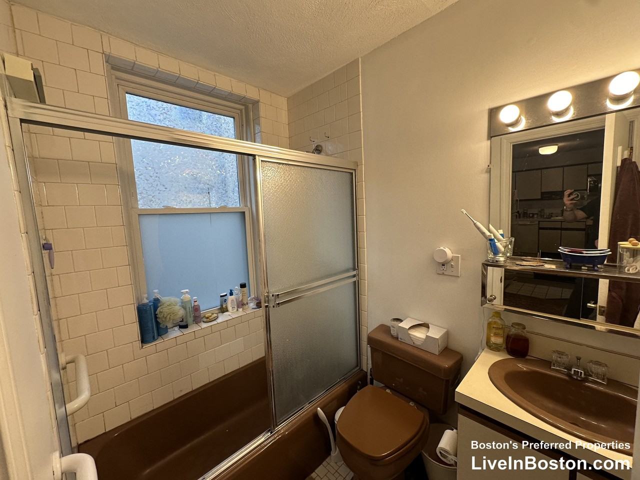 87 Gordon St #302 - Photo 5 of 7