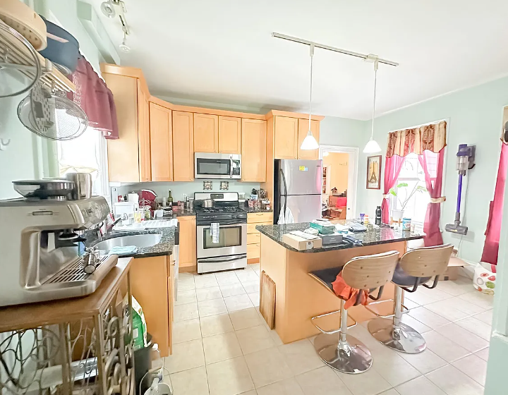 7 Sargent Ave #1 - Photo 4 of 11