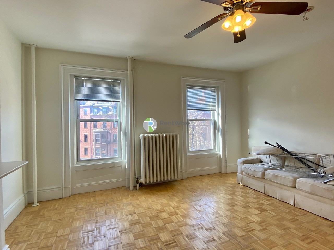 90 Charles St #32 - Photo 5 of 16