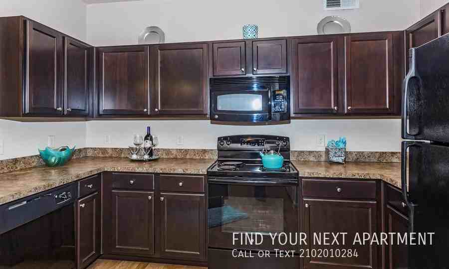 1687 River Rd #1075 - Photo 4 of 50