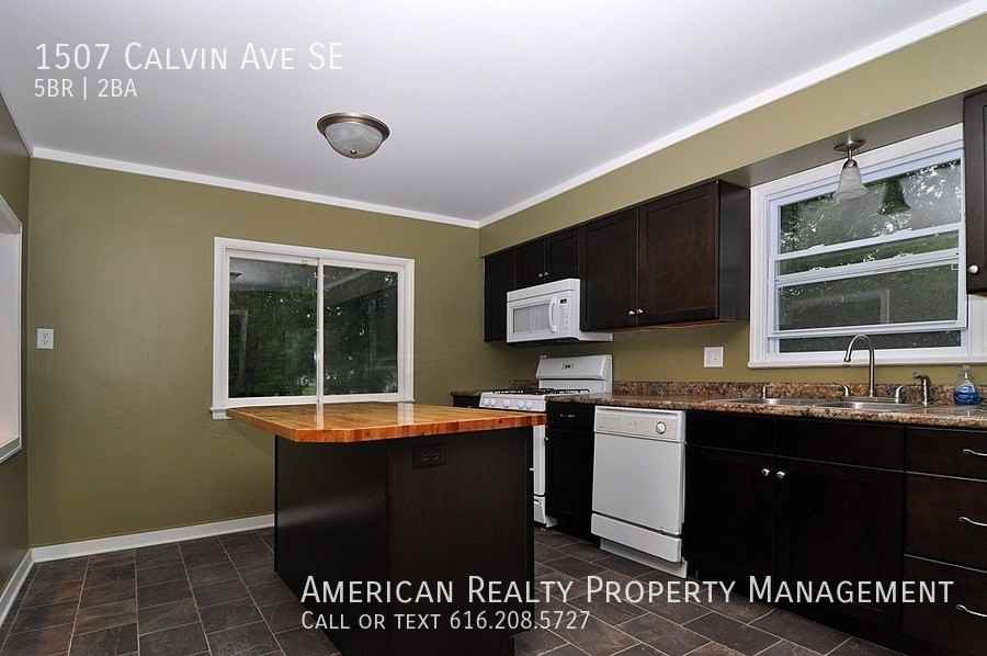 1507 Calvin Ave Se - Photo 2 of 18