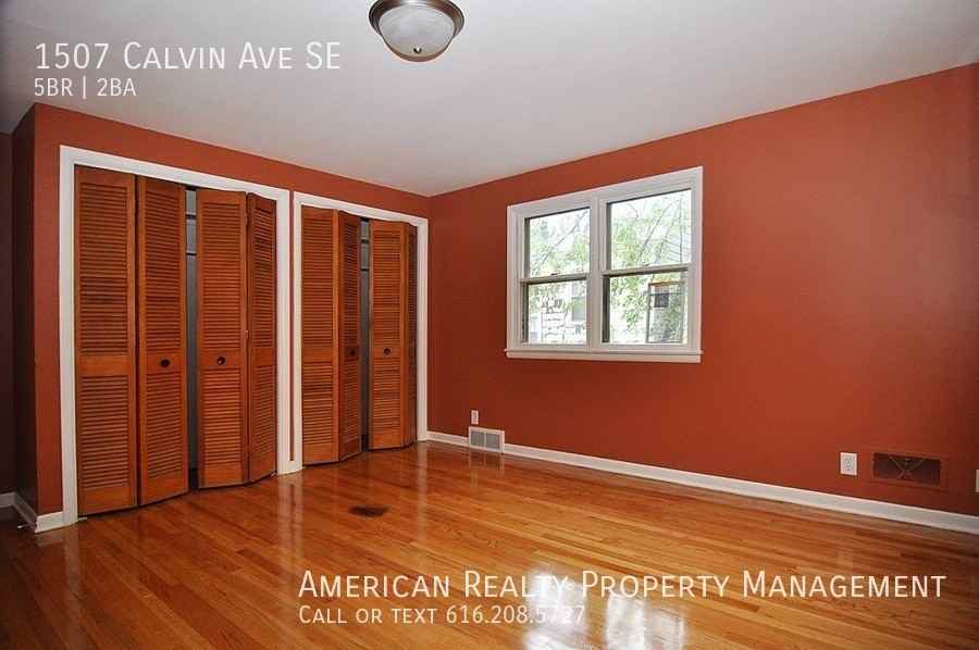 1507 Calvin Ave Se - Photo 7 of 18