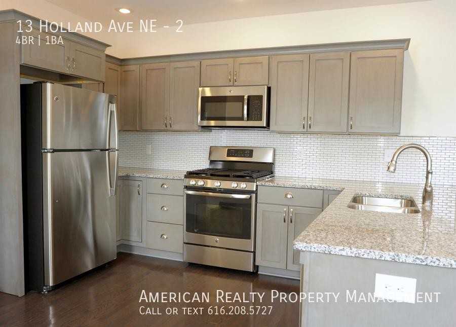 13 Holland Ave Ne #2 - Photo 2 of 12