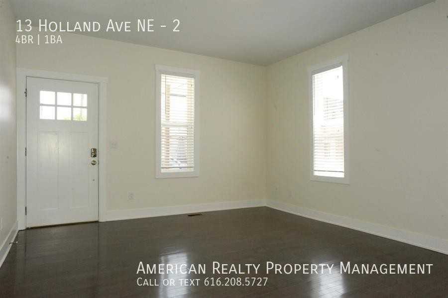 13 Holland Ave Ne #2 - Photo 6 of 12