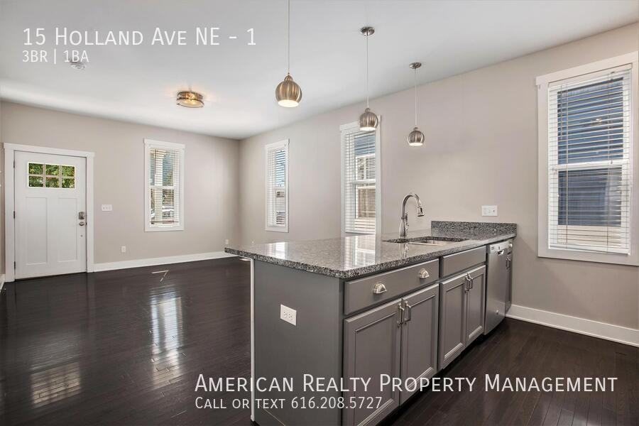 15 Holland Ave Ne #1 - Photo 2 of 16