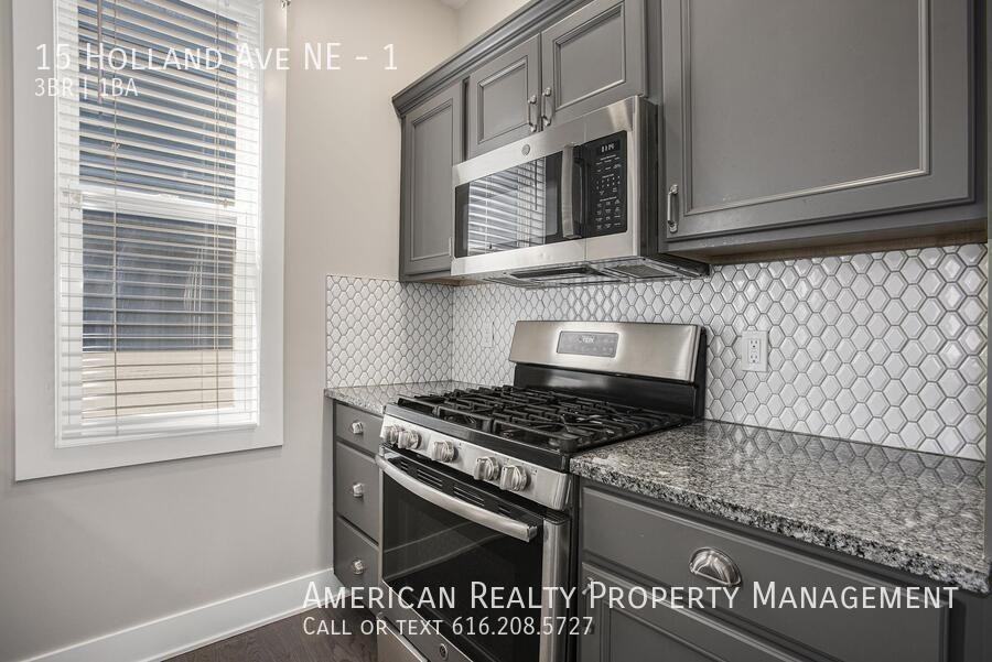 15 Holland Ave Ne #1 - Photo 5 of 16