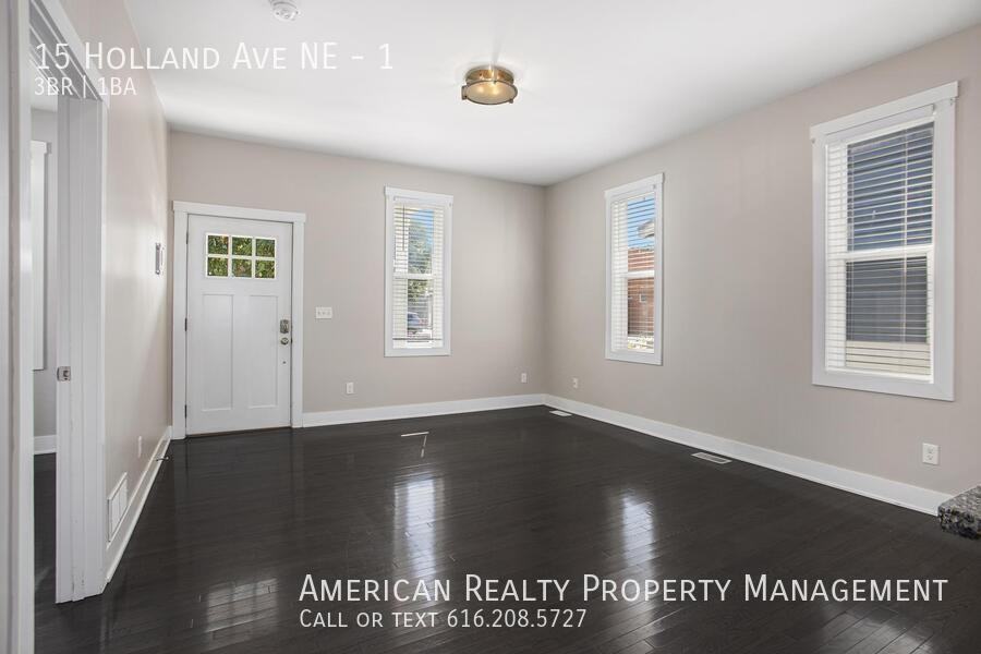 15 Holland Ave Ne #1 - Photo 7 of 16