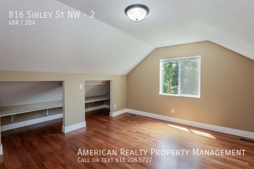 816 Sibley St Nw #2 - Photo 6 of 15