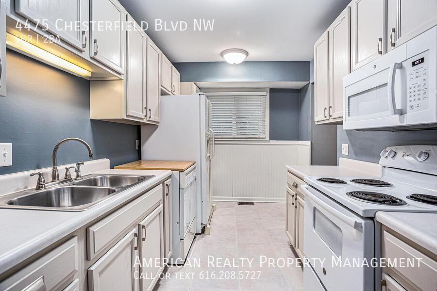 4475 Chesterfield Blvd Nw - Photo 2 of 18