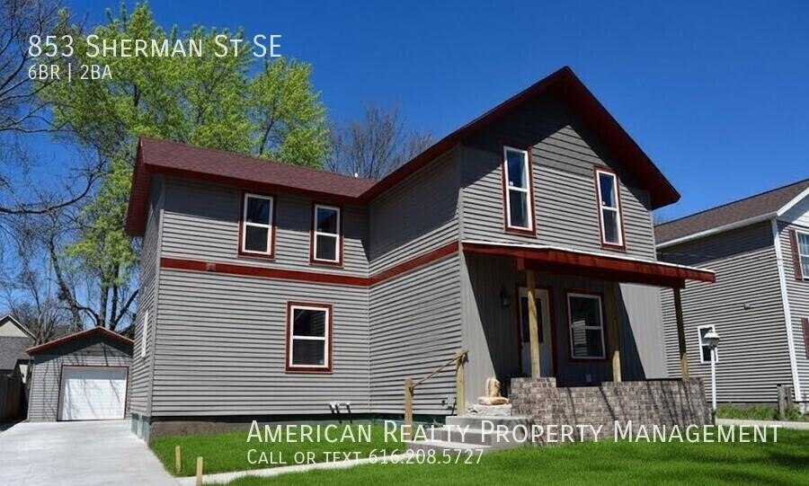 853 Sherman St Se