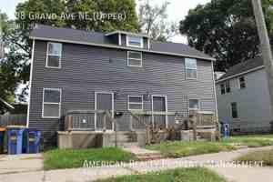 featured image of 308 Grand Ave Ne