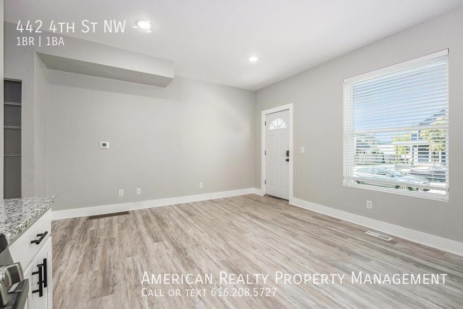 442 4th St Nw #1 - Photo 4 of 12