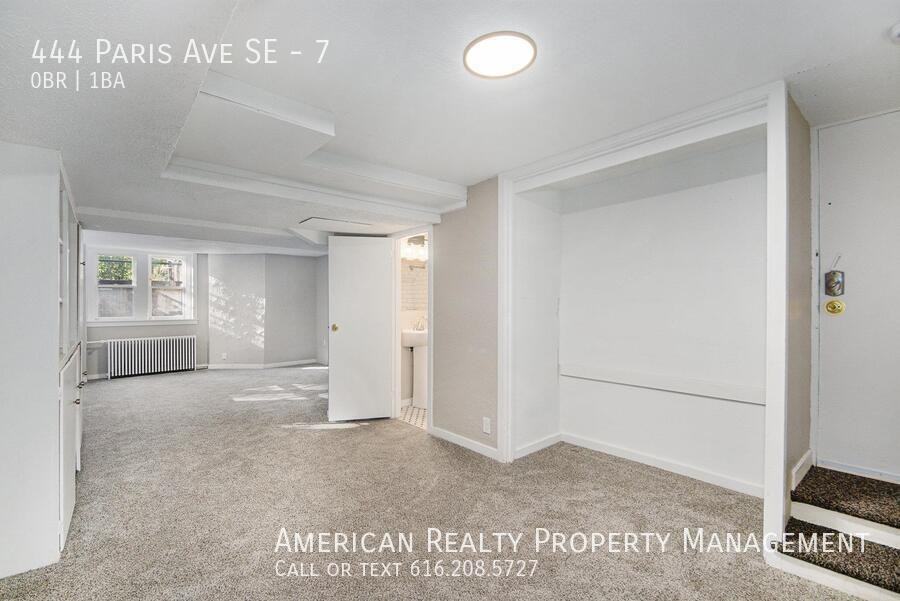 444 Paris Ave Se #7 - Photo 6 of 16