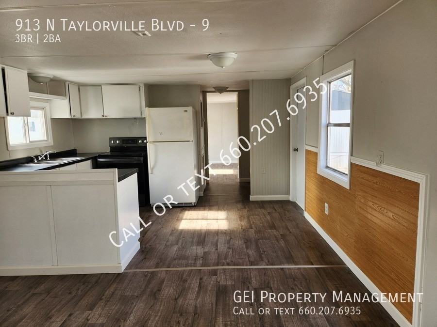 913 N Taylorville Blvd #9 - Photo 5 of 21