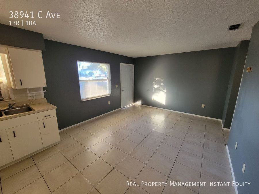 38941 C Ave - Photo 3 of 7