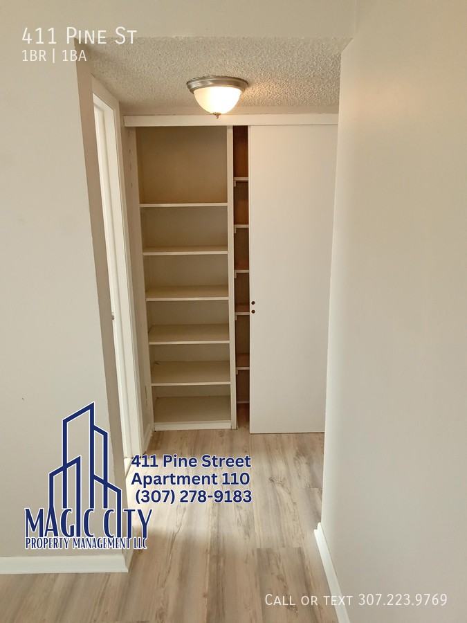 411 Pine St - Photo 5 of 15