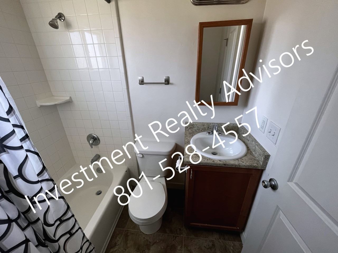 795 E Jepson Ave #2 - Photo 5 of 10