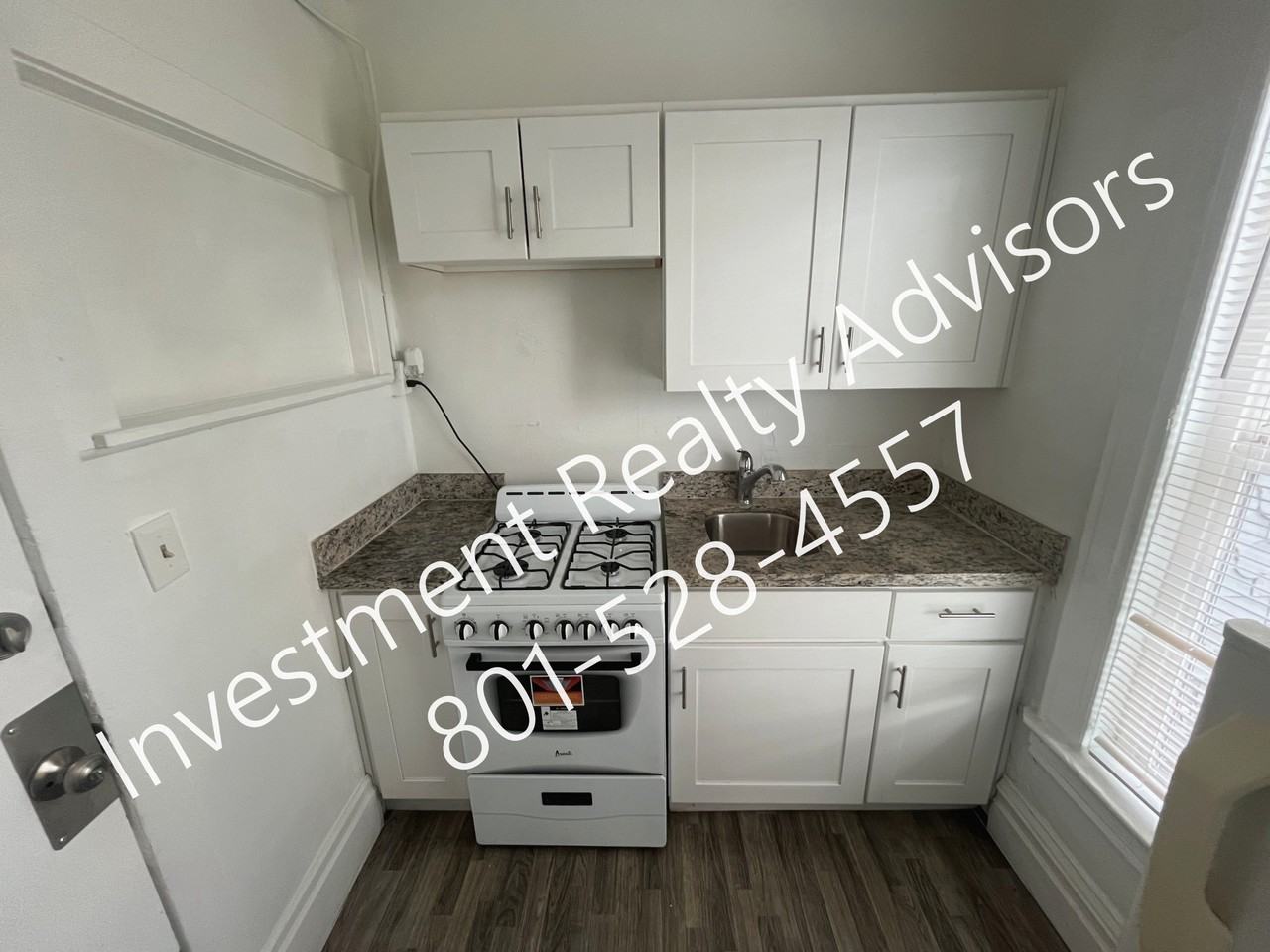 403 E 2700 S #5 - Photo 3 of 7