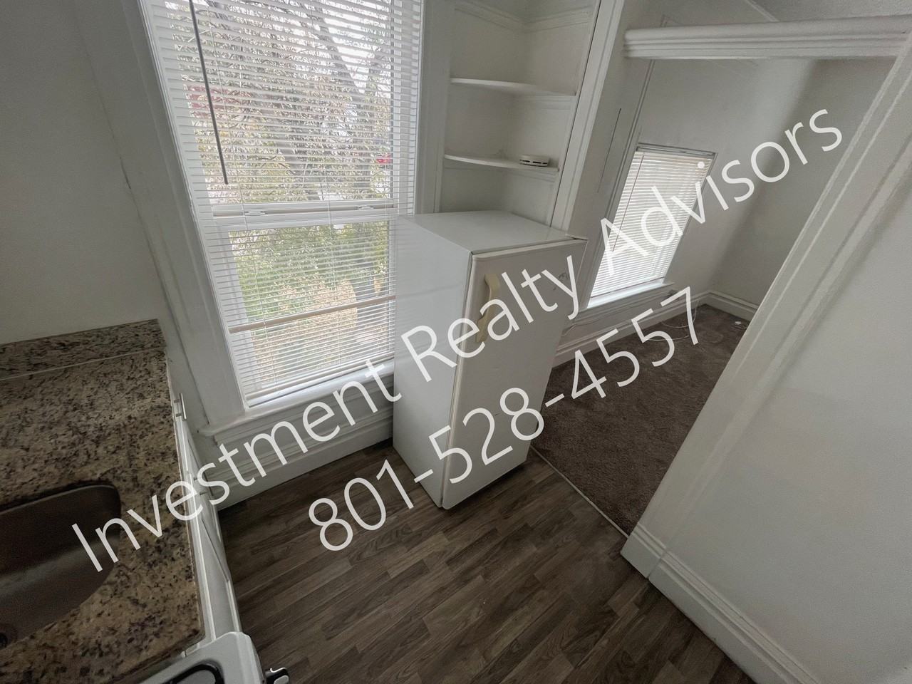 403 E 2700 S #5 - Photo 4 of 7