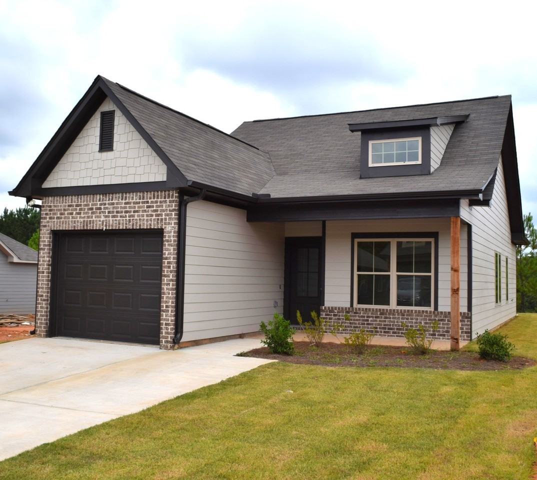 819 Kent Dr - Photo 2 of 17