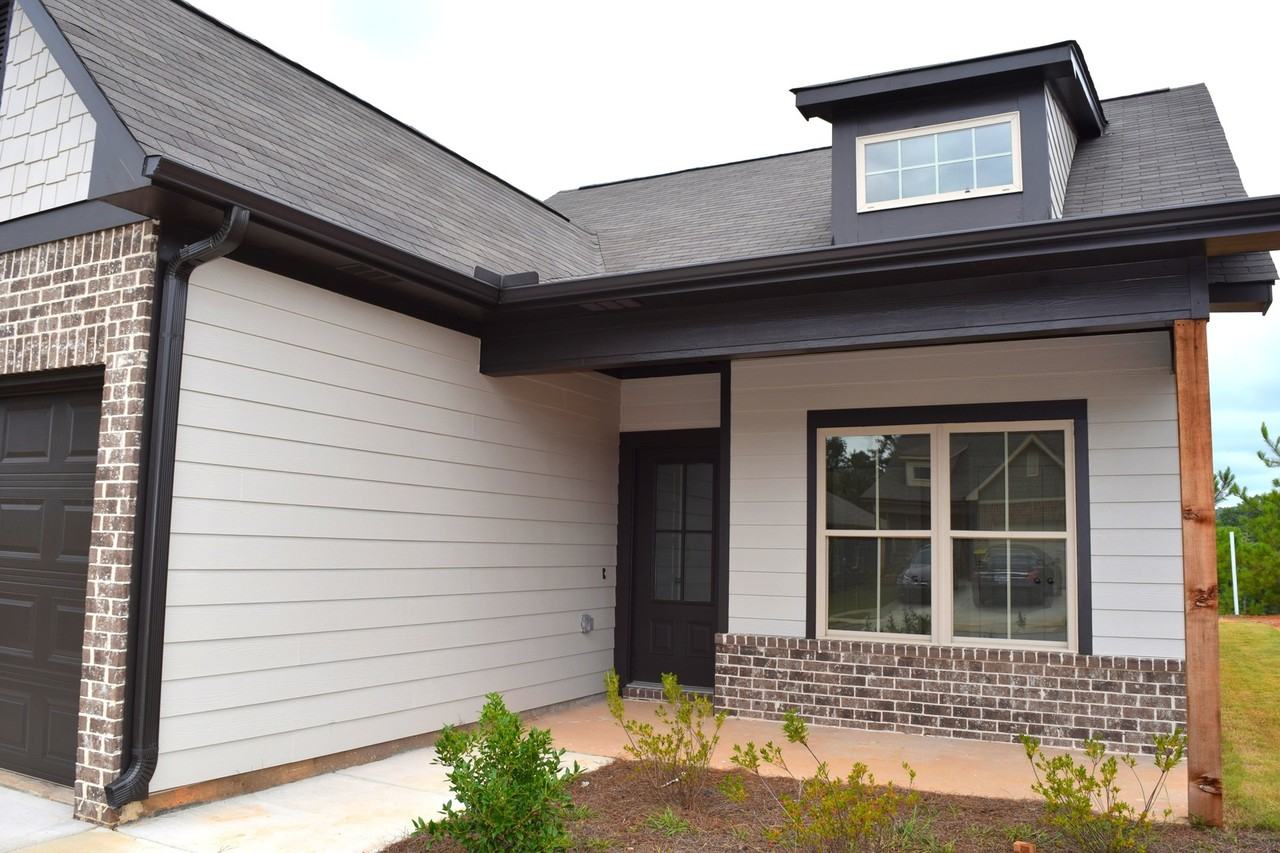 819 Kent Dr - Photo 3 of 17