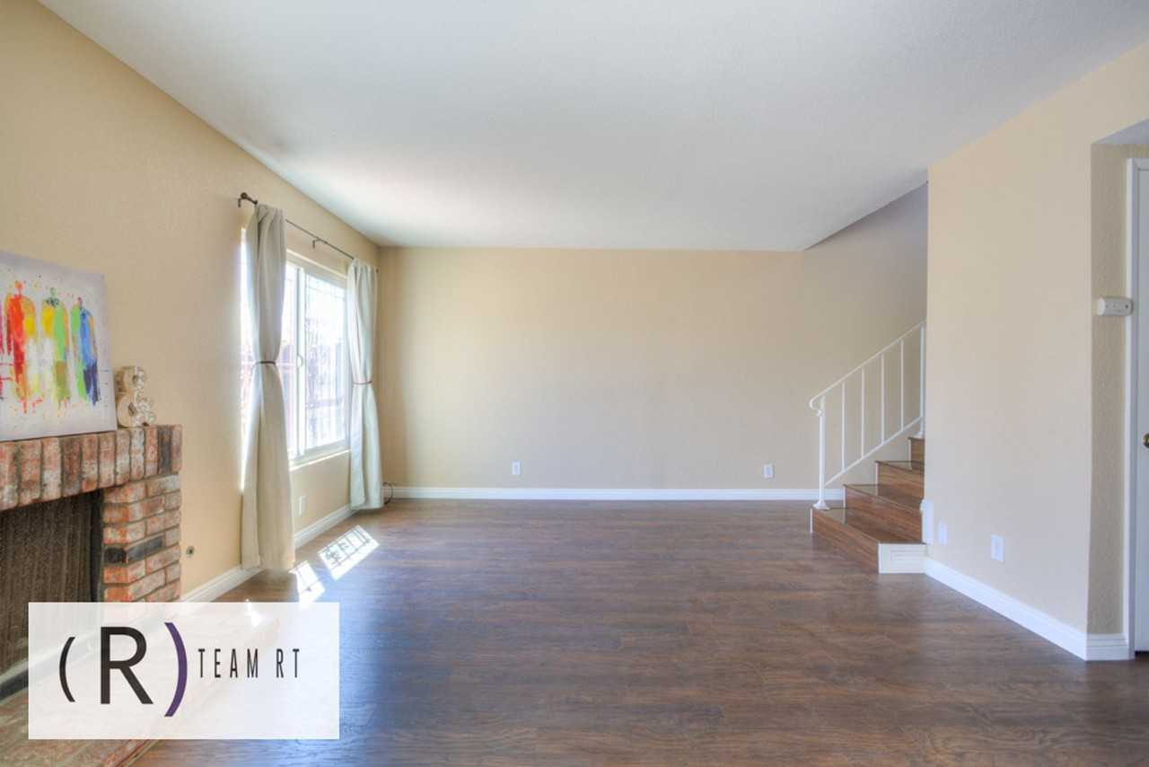 555 S Azusa Ave #32 - Photo 4 of 36