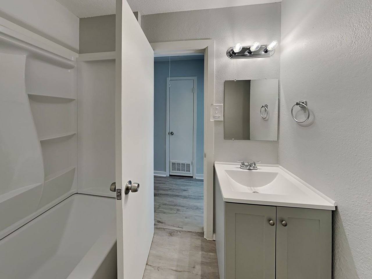 2138 Onetta Dr - Photo 6 of 16