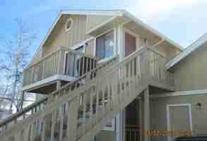 featured image of 125 W Cherry St