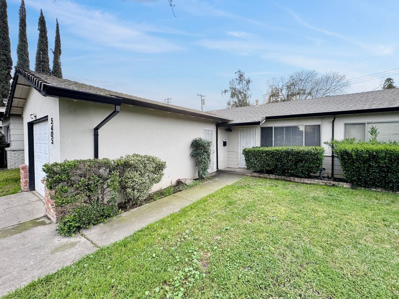 5405 Manzanita Ave - Photo 4 of 17