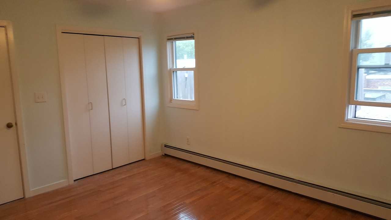 214 Charles St #TH - Photo 5 of 15