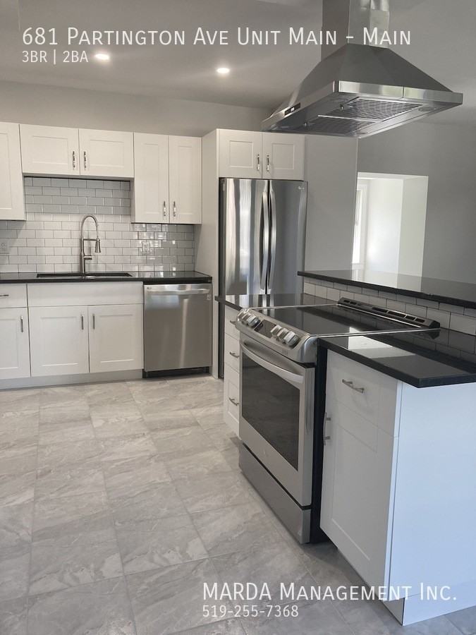 681 Partington Ave Unit Main #MAIN - Photo 3 of 17