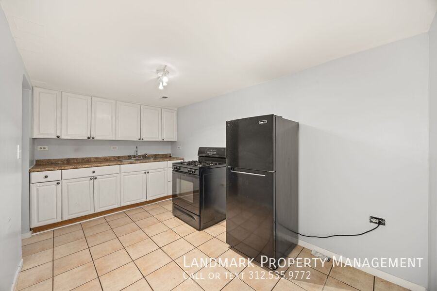 4614 N Central Park Ave #G - Photo 2 of 18