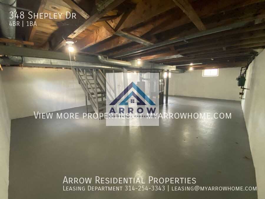 348 Shepley Dr - Photo 3 of 20