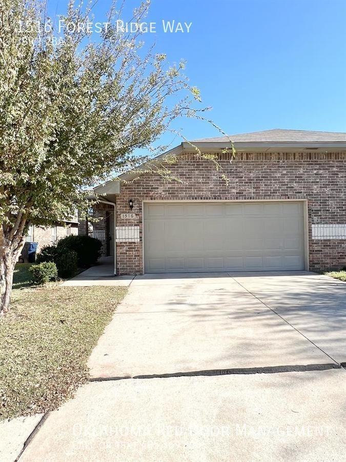 1516 Forrest Ridge Way - Photo 2 of 15