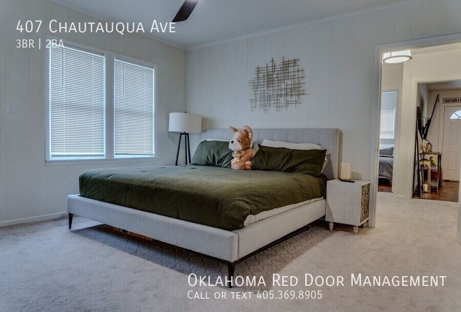 407 Chautauqua Ave - Photo 5 of 29