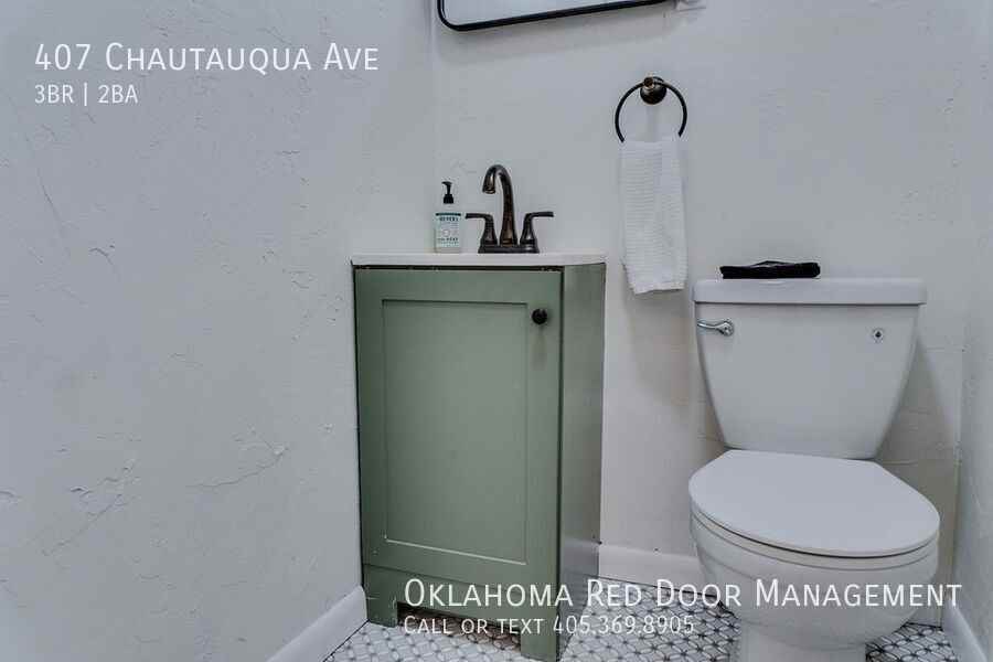 407 Chautauqua Ave - Photo 7 of 29