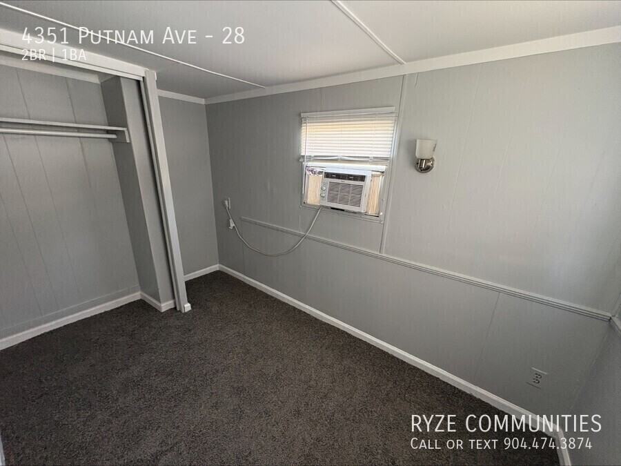 4351 Putnam Ave #28 - Photo 6 of 7